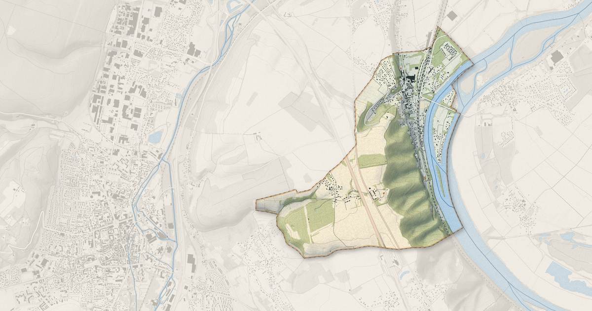 Portrait cartographique de Saint-Pierre-du-Vauvray : relief, eau, forêts, bâti et voies, calculés à partir des données de l'IGN