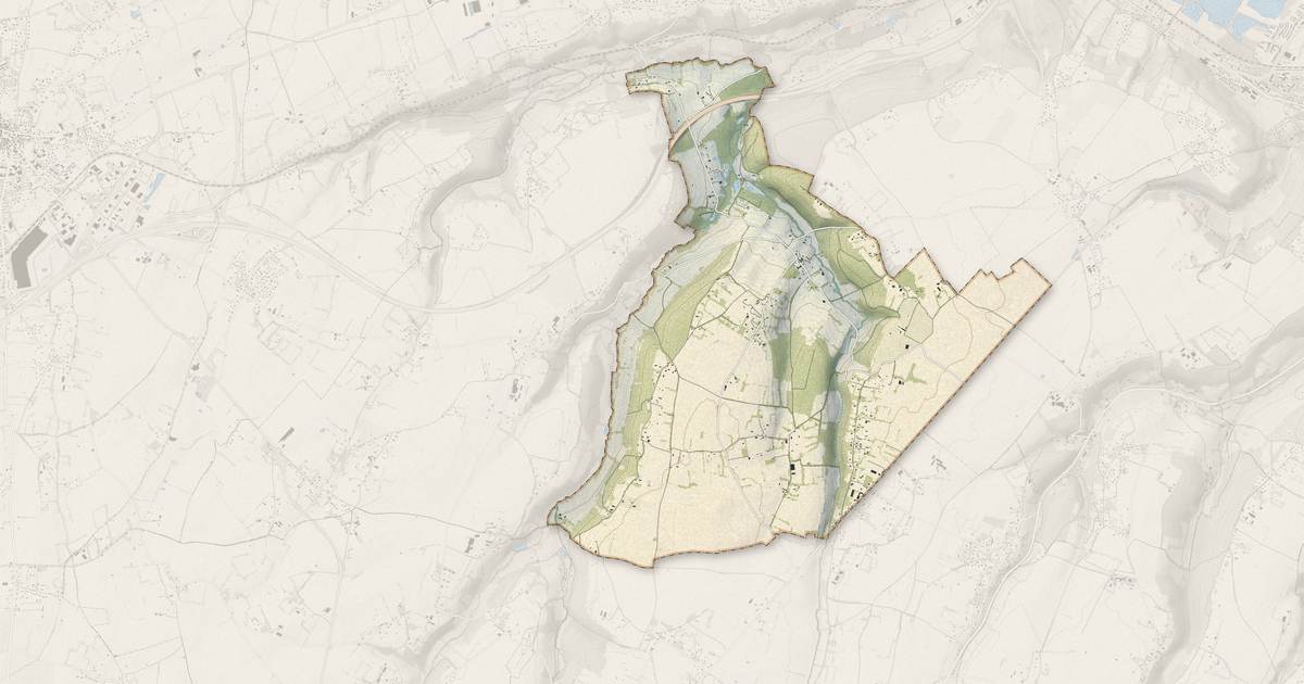 Portrait cartographique de Triqueville : relief, eau, forêts, bâti et voies, calculés à partir des données de l'IGN