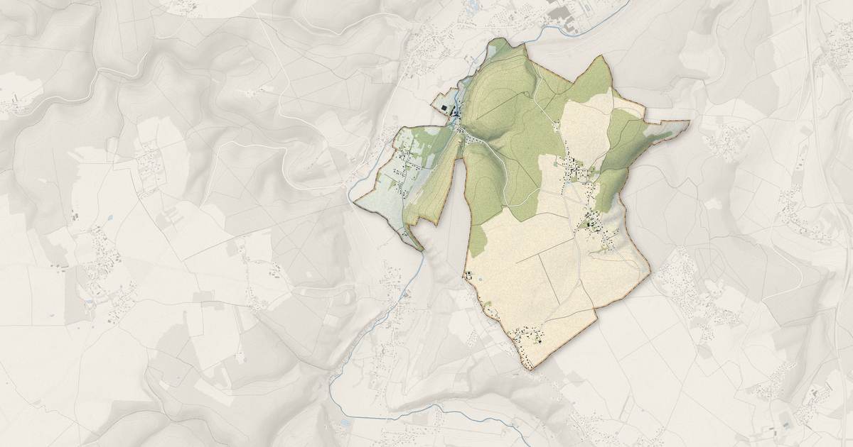 Portrait cartographique de La Vacherie : relief, eau, forêts, bâti et voies, calculés à partir des données de l'IGN