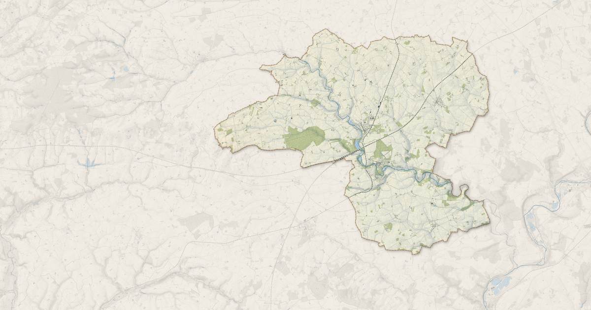Portrait cartographique de Vald'Yerre : relief, eau, forêts, bâti et voies, calculés à partir des données de l'IGN