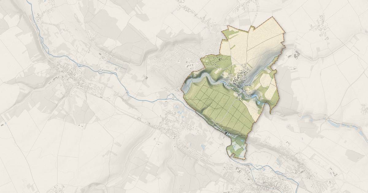 Portrait cartographique de Bréchamps : relief, eau, forêts, bâti et voies, calculés à partir des données de l'IGN