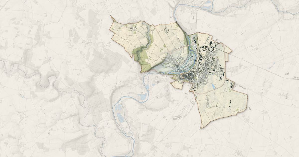 Portrait cartographique de Châteaudun : relief, eau, forêts, bâti et voies, calculés à partir des données de l'IGN