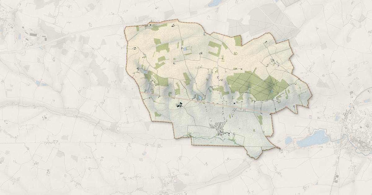 Portrait cartographique de Dampierre-sous-Brou : relief, eau, forêts, bâti et voies, calculés à partir des données de l'IGN