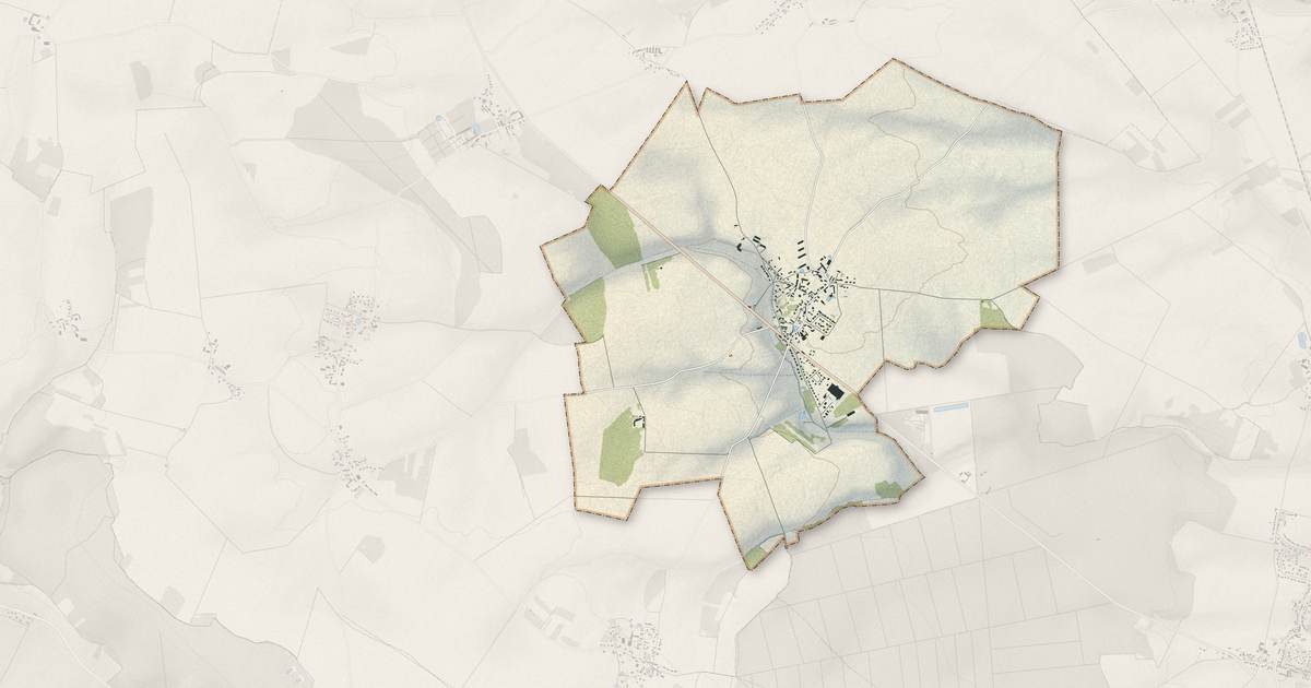 Portrait cartographique de Dangers : relief, eau, forêts, bâti et voies, calculés à partir des données de l'IGN