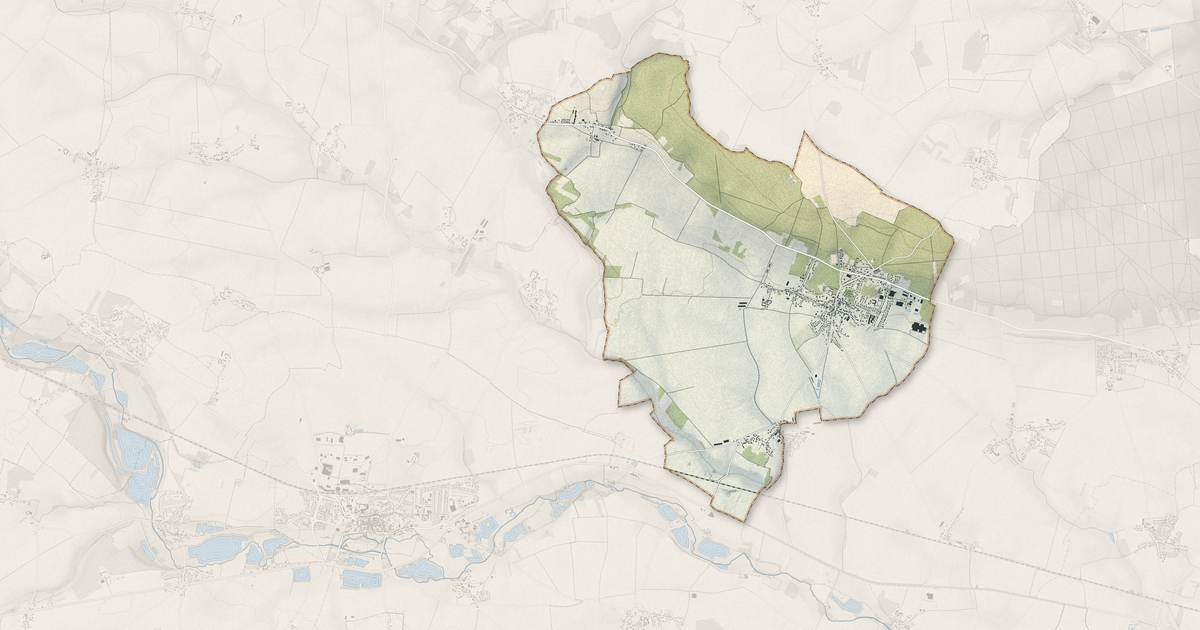Portrait cartographique de Fontaine-la-Guyon : relief, eau, forêts, bâti et voies, calculés à partir des données de l'IGN