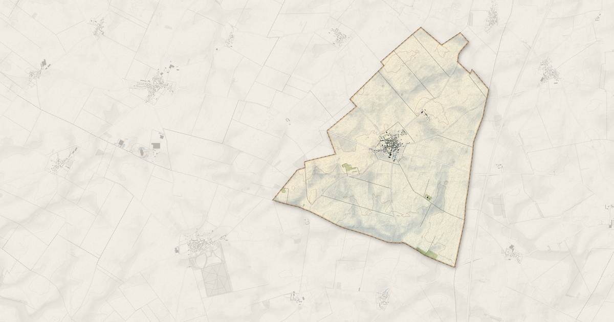 Portrait cartographique de Gouillons : relief, eau, forêts, bâti et voies, calculés à partir des données de l'IGN