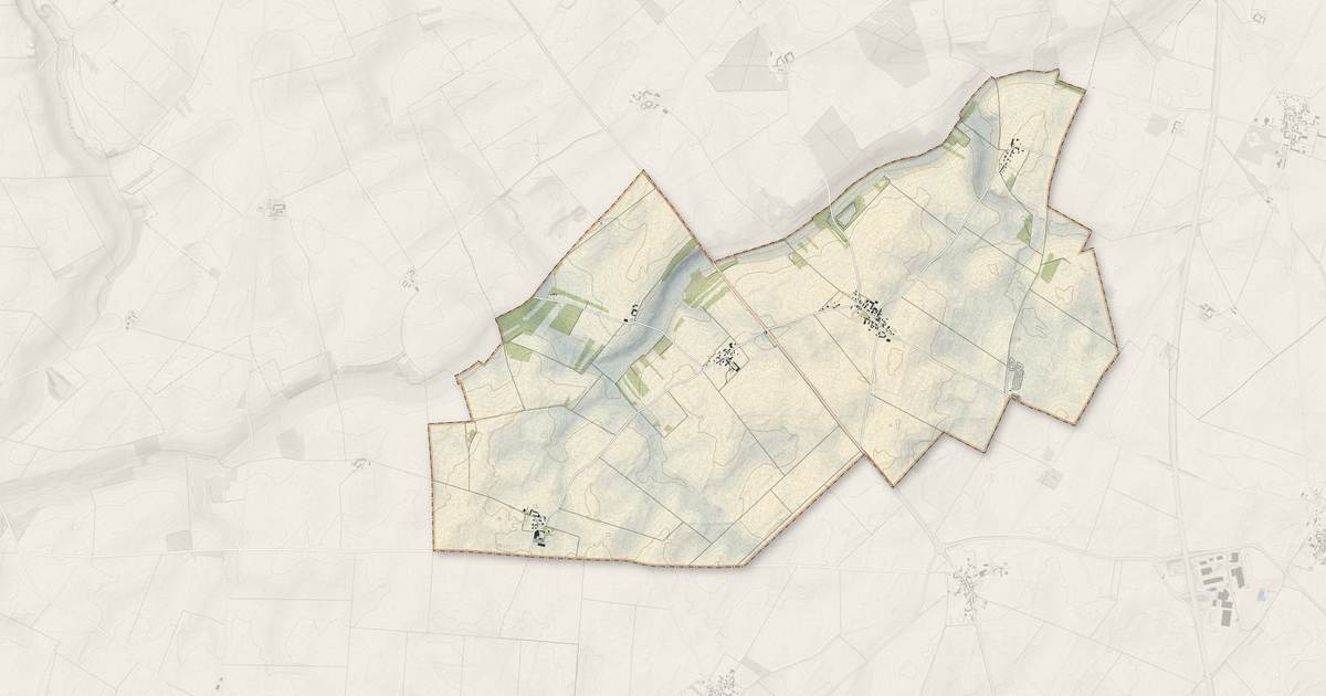 Portrait cartographique de Guilleville : relief, eau, forêts, bâti et voies, calculés à partir des données de l'IGN