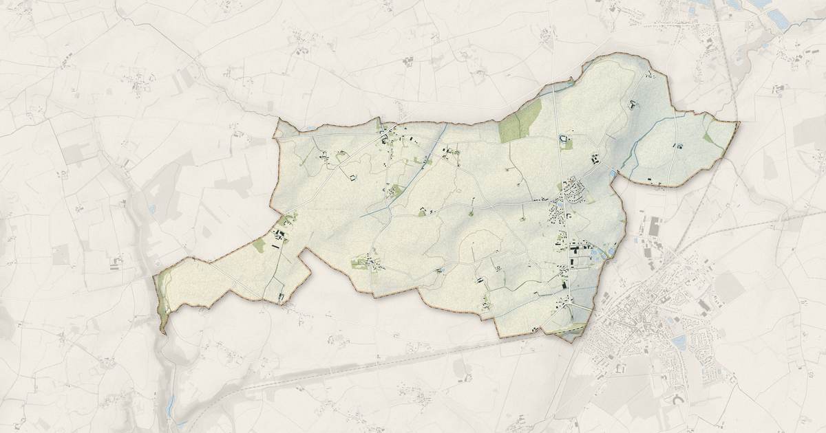 Portrait cartographique de Meaucé : relief, eau, forêts, bâti et voies, calculés à partir des données de l'IGN