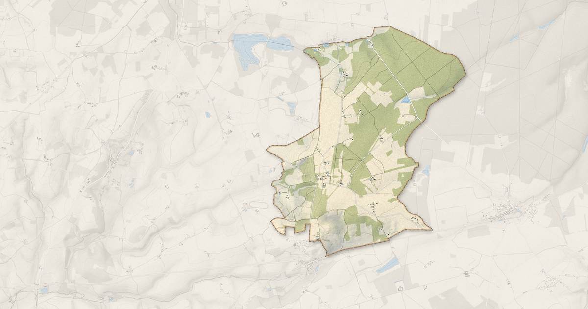 Portrait cartographique de Montireau : relief, eau, forêts, bâti et voies, calculés à partir des données de l'IGN