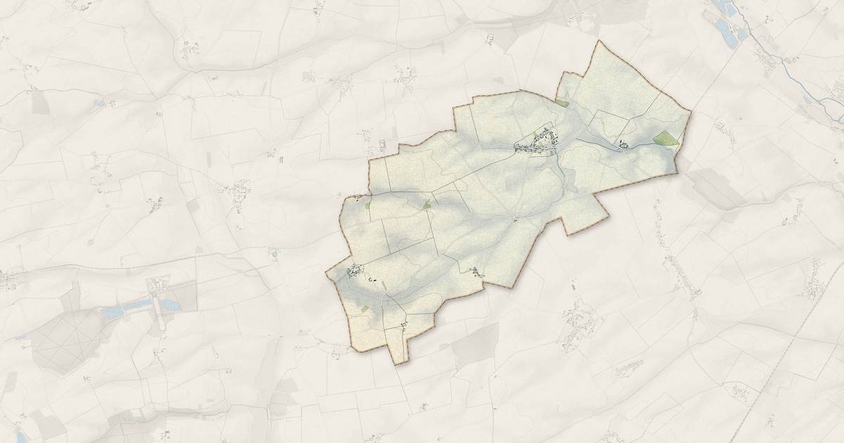 Portrait cartographique de Orrouer : relief, eau, forêts, bâti et voies, calculés à partir des données de l'IGN