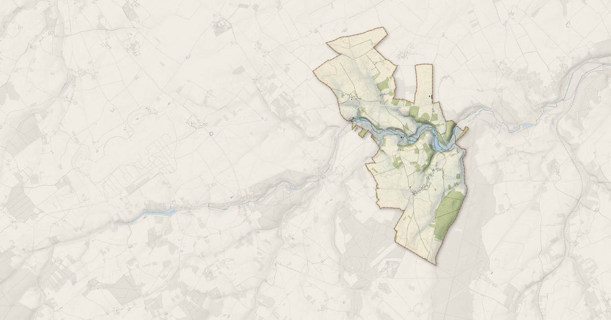 Portrait cartographique de Saint-Ange-et-Torçay : relief, eau, forêts, bâti et voies, calculés à partir des données de l'IGN