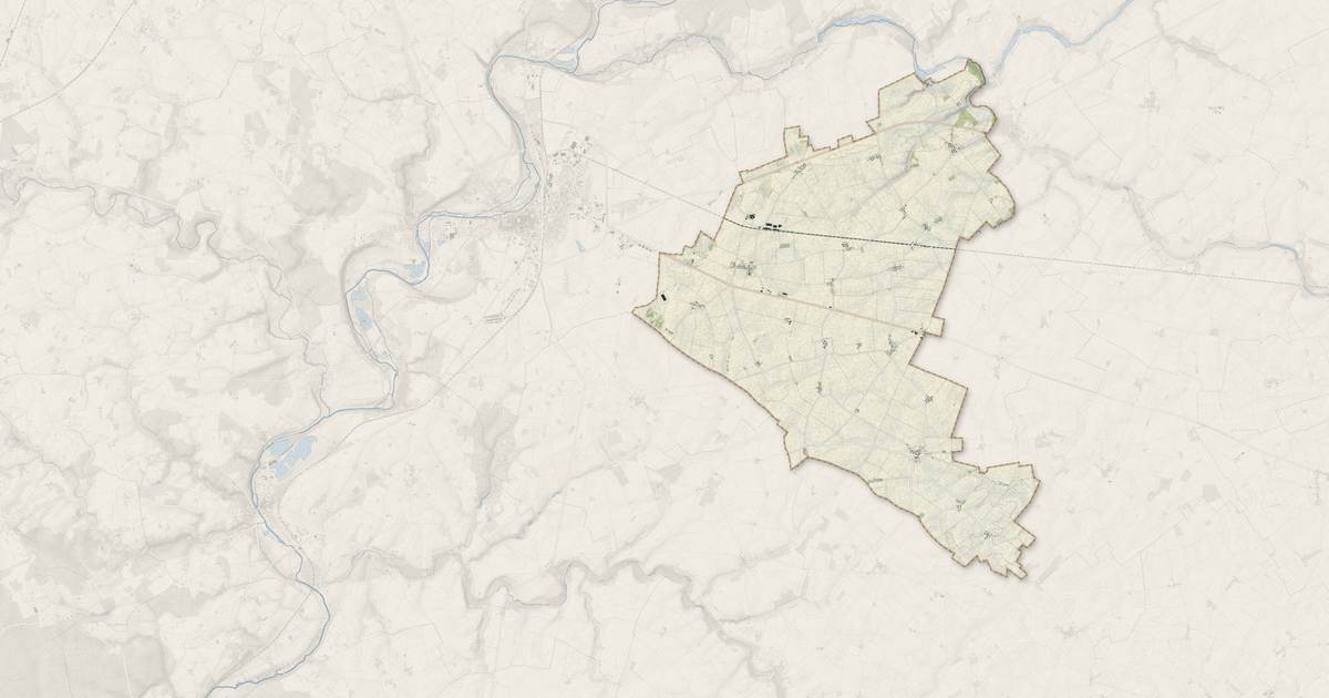 Portrait cartographique de Villemaury : relief, eau, forêts, bâti et voies, calculés à partir des données de l'IGN