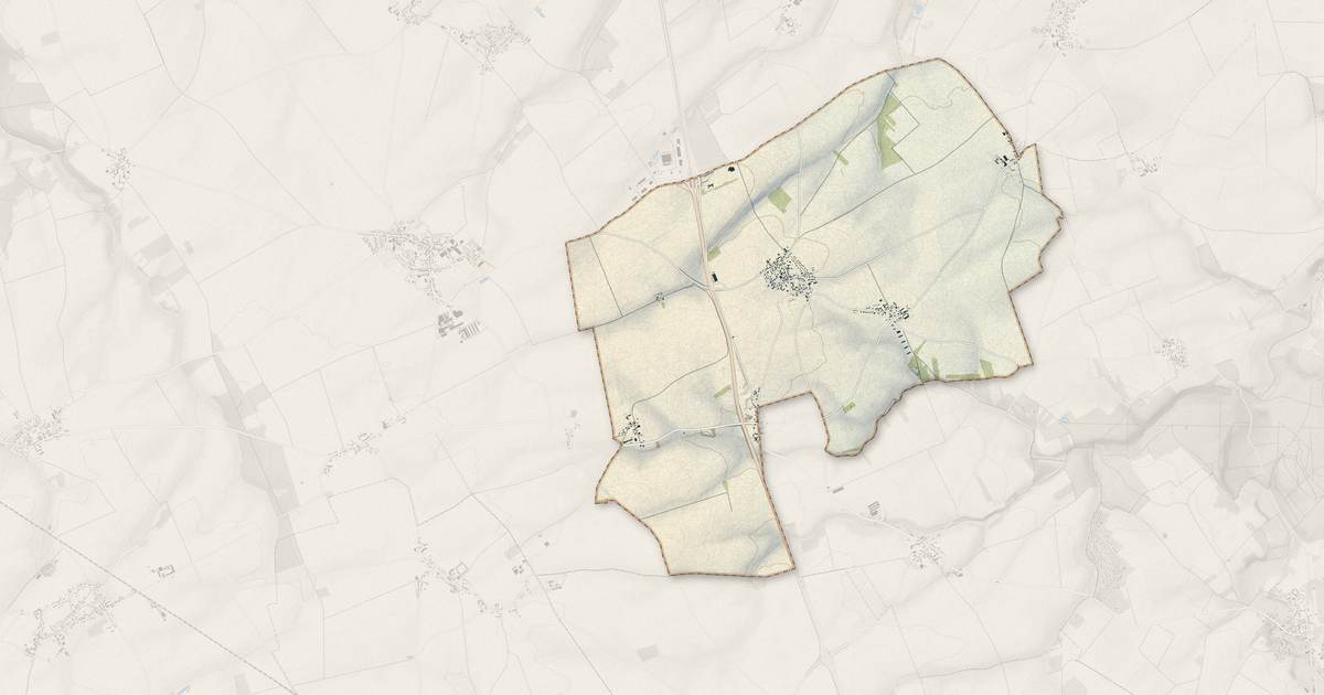 Portrait cartographique de Serazereux : relief, eau, forêts, bâti et voies, calculés à partir des données de l'IGN