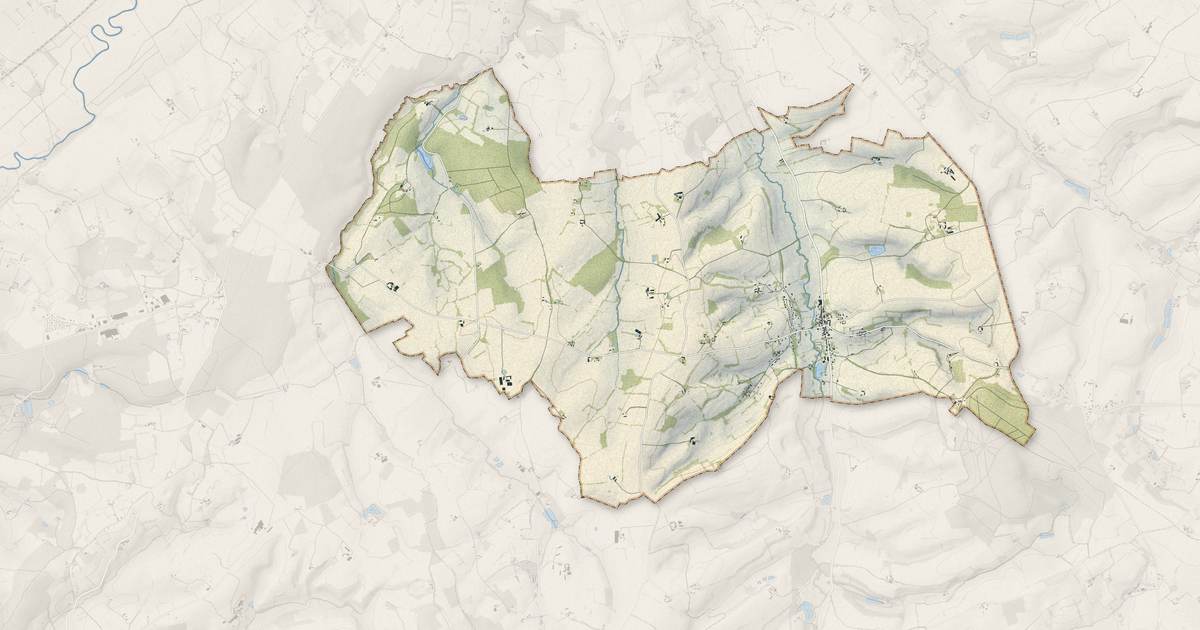 Portrait cartographique de Souancé-au-Perche : relief, eau, forêts, bâti et voies, calculés à partir des données de l'IGN