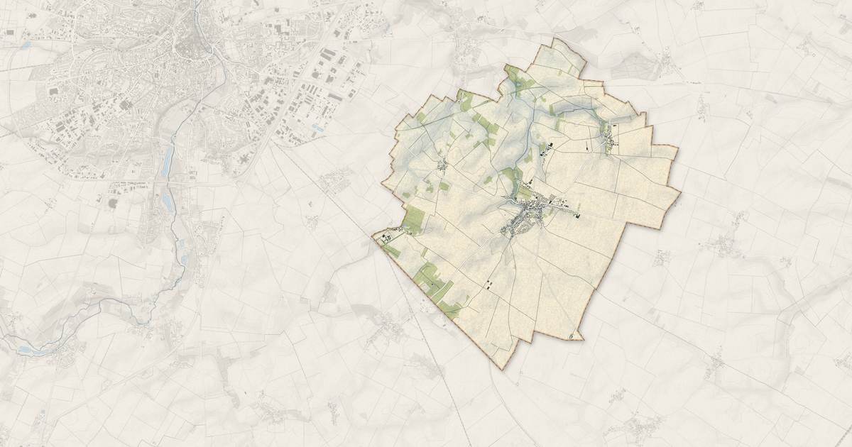 Portrait cartographique de Sours : relief, eau, forêts, bâti et voies, calculés à partir des données de l'IGN