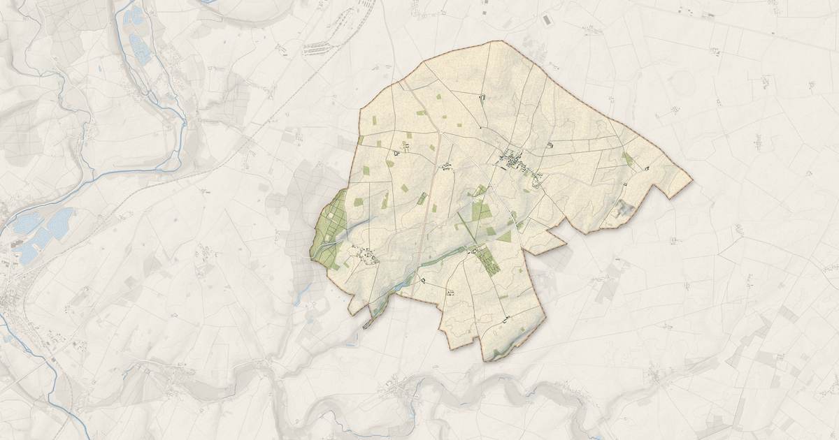 Portrait cartographique de Thiville : relief, eau, forêts, bâti et voies, calculés à partir des données de l'IGN