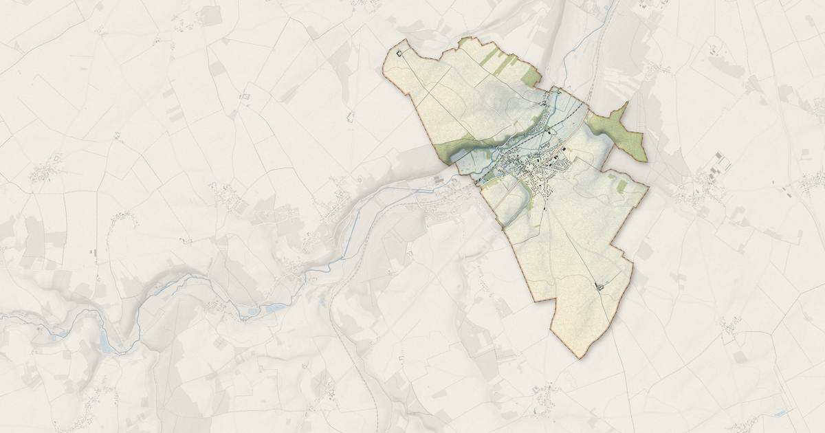 Portrait cartographique de Tréon : relief, eau, forêts, bâti et voies, calculés à partir des données de l'IGN