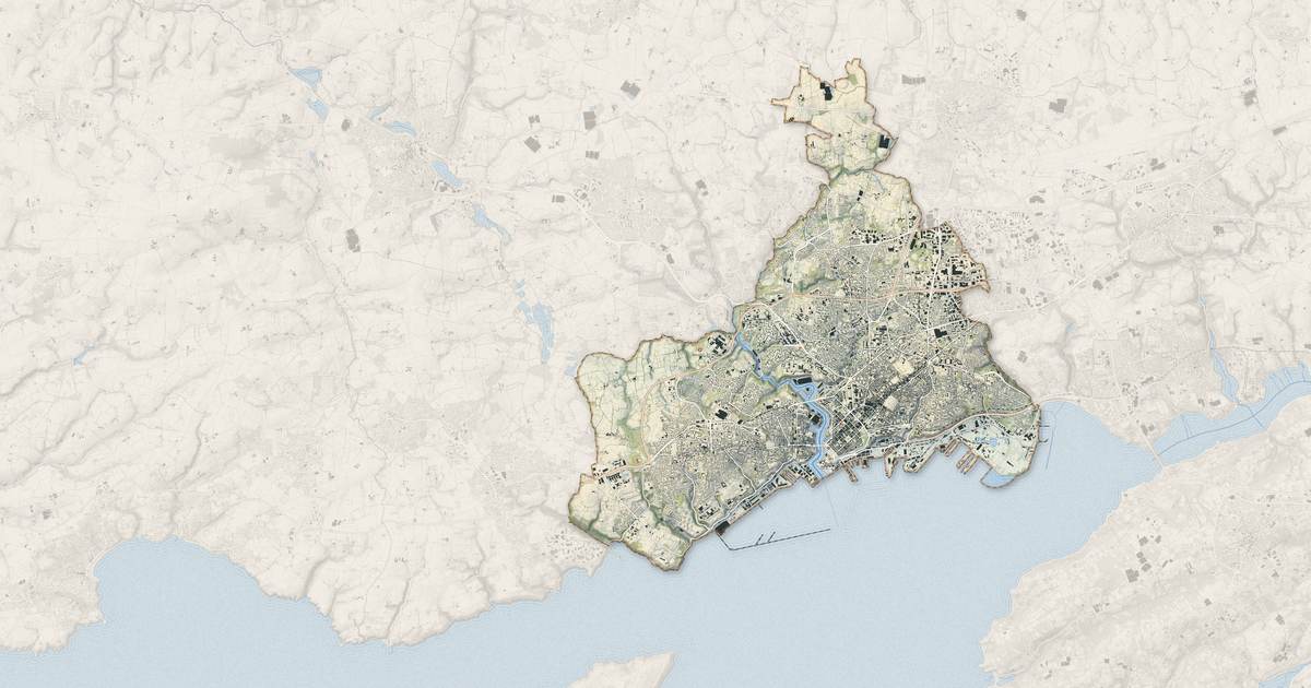 Portrait cartographique de Brest : relief, eau, forêts, bâti et voies, calculés à partir des données de l'IGN