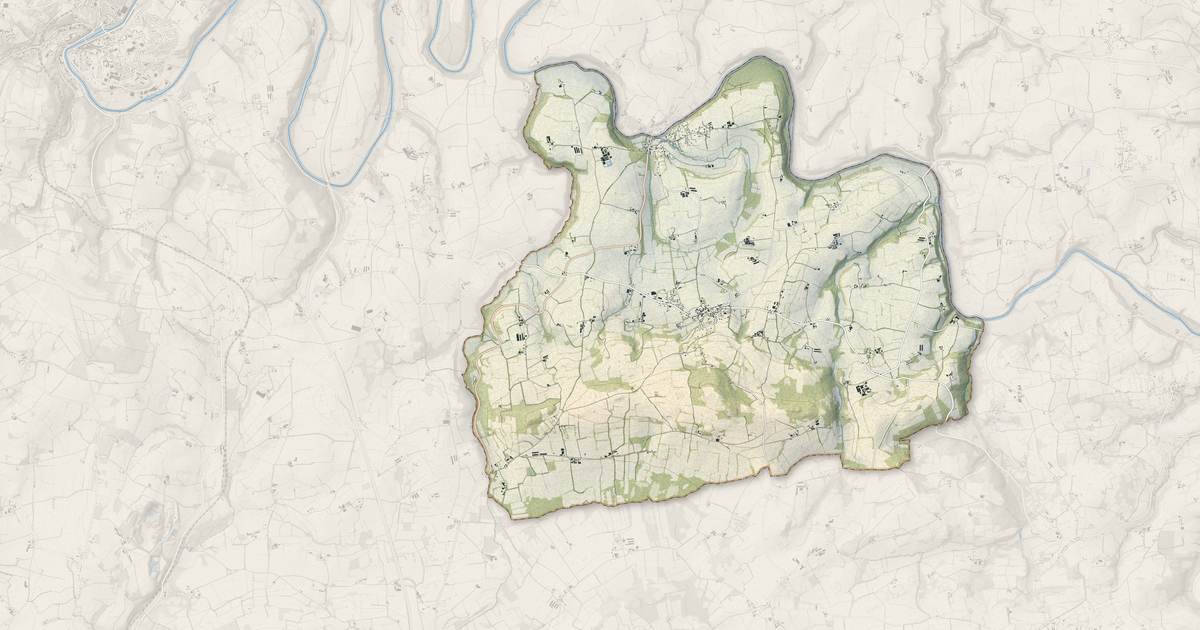 Portrait cartographique de Gouézec : relief, eau, forêts, bâti et voies, calculés à partir des données de l'IGN