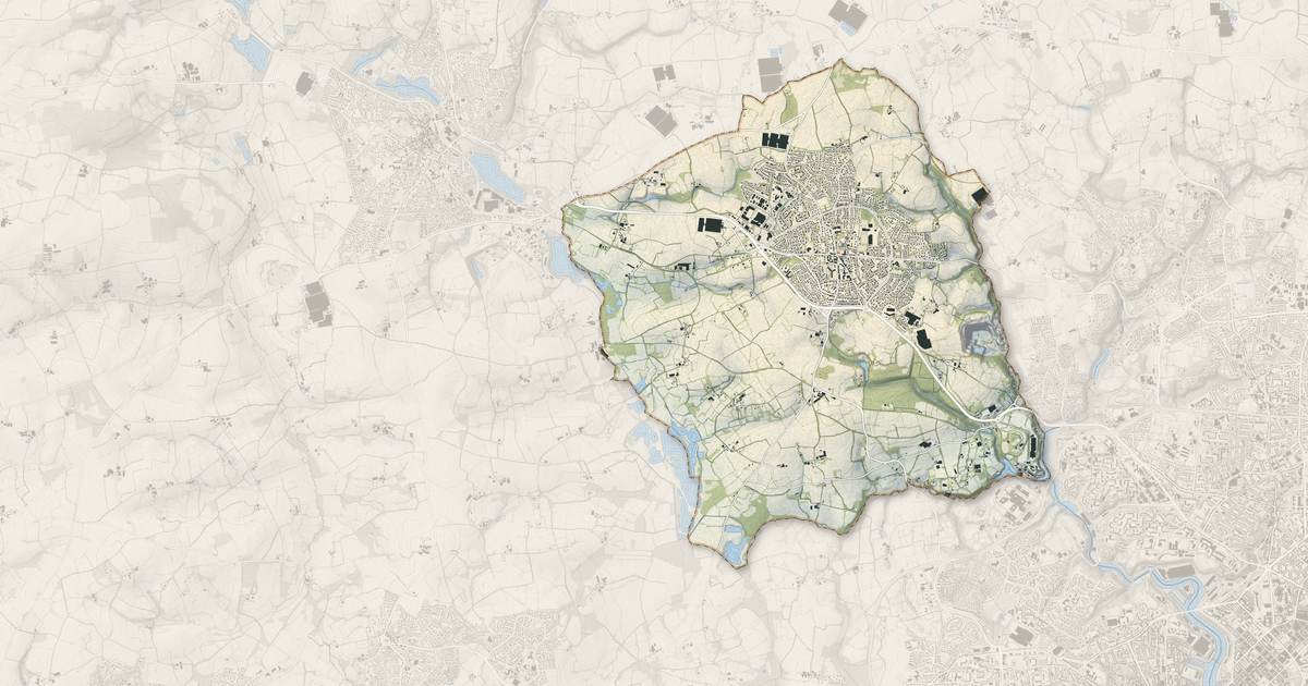 Portrait cartographique de Guilers : relief, eau, forêts, bâti et voies, calculés à partir des données de l'IGN