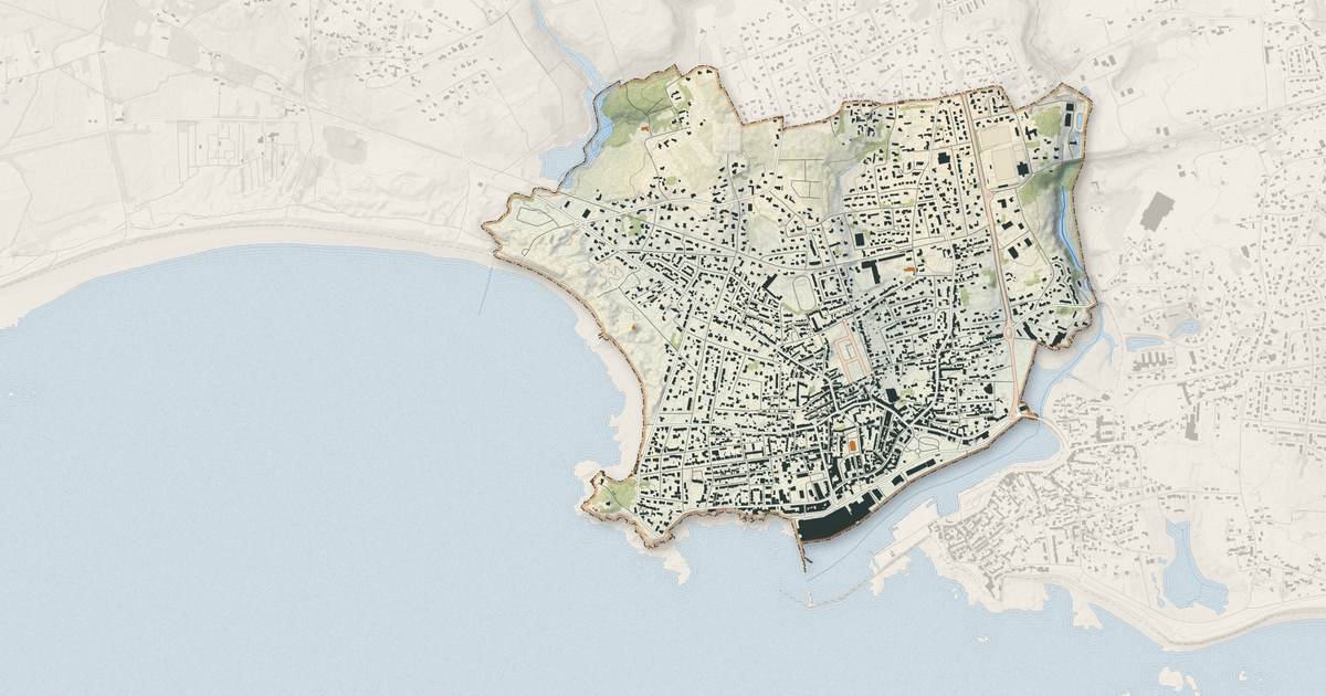 Portrait cartographique de Guilvinec : relief, eau, forêts, bâti et voies, calculés à partir des données de l'IGN