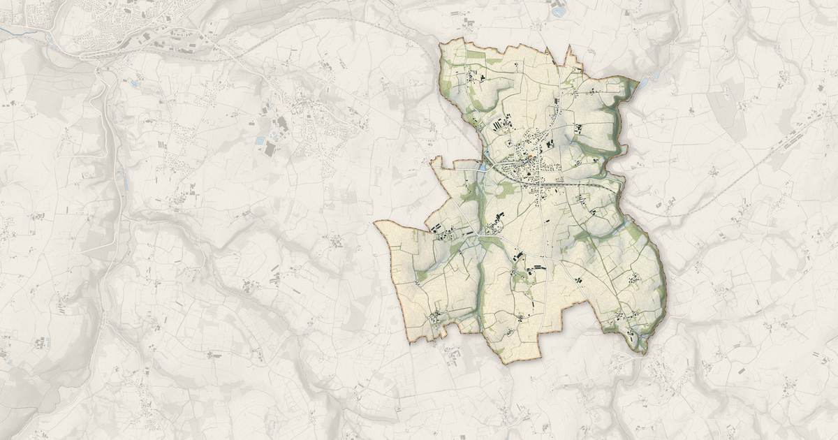 Portrait cartographique de Guimiliau : relief, eau, forêts, bâti et voies, calculés à partir des données de l'IGN