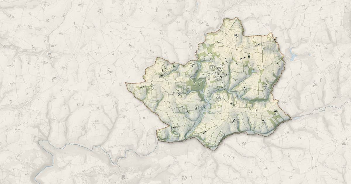 Portrait cartographique de Landudal : relief, eau, forêts, bâti et voies, calculés à partir des données de l'IGN