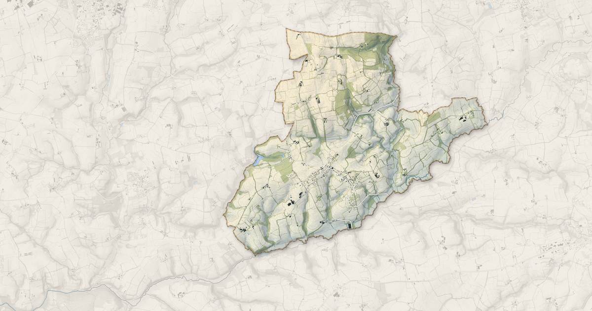 Portrait cartographique de Langolen : relief, eau, forêts, bâti et voies, calculés à partir des données de l'IGN