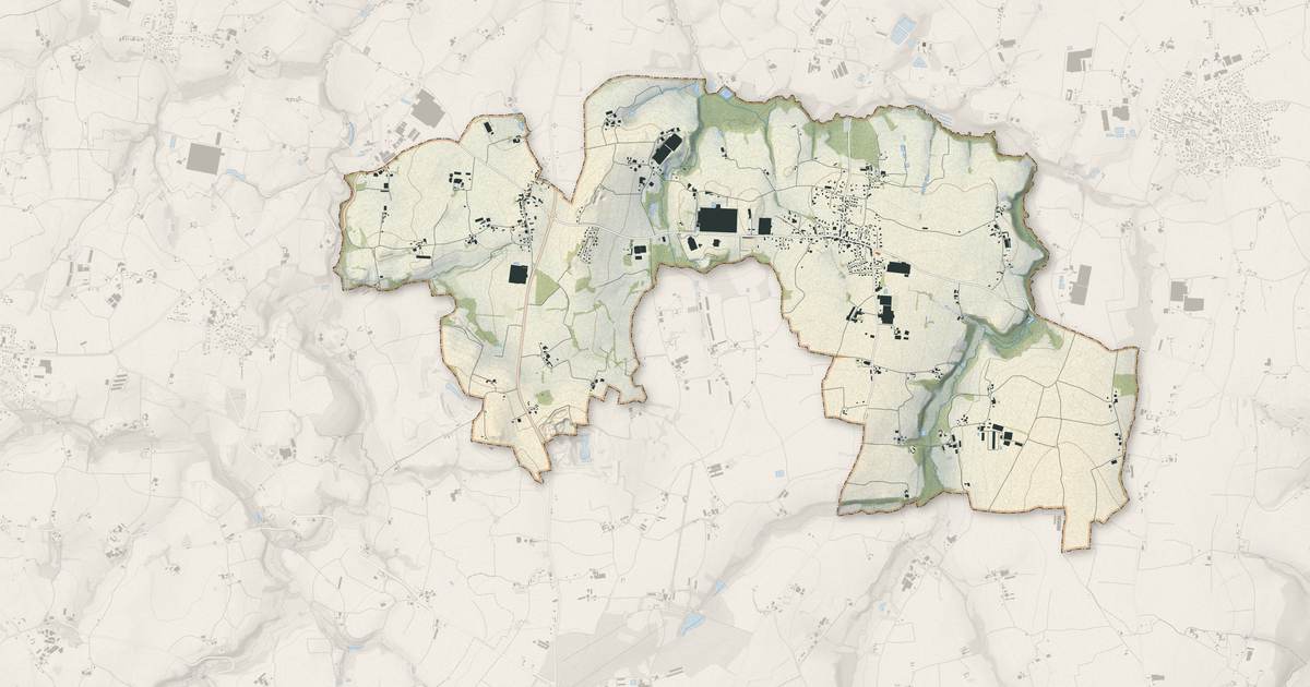 Portrait cartographique de Mespaul : relief, eau, forêts, bâti et voies, calculés à partir des données de l'IGN
