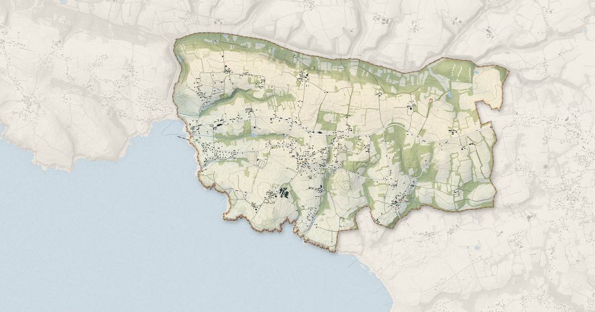 Portrait cartographique de Primelin : relief, eau, forêts, bâti et voies, calculés à partir des données de l'IGN