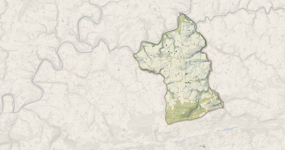 Portrait cartographique de Saint-Hernin : relief, eau, forêts, bâti et voies, calculés à partir des données de l'IGN