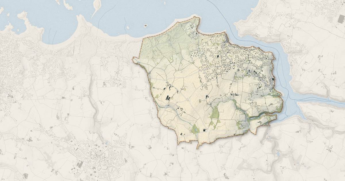 Portrait cartographique de Saint-Pabu : relief, eau, forêts, bâti et voies, calculés à partir des données de l'IGN
