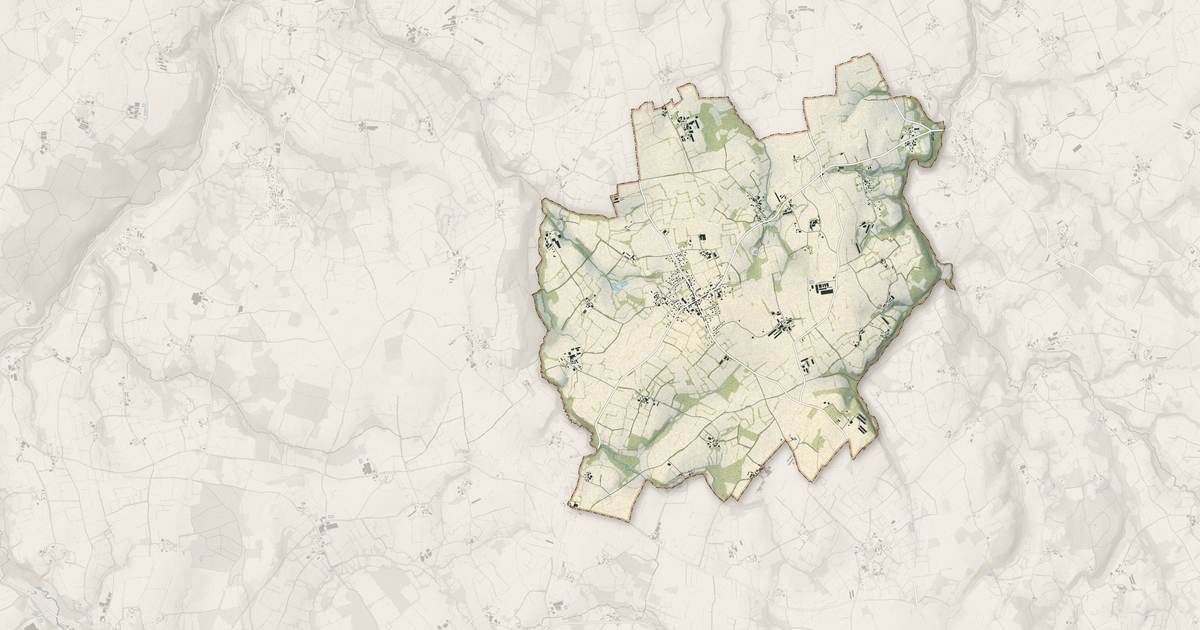 Portrait cartographique de Saint-Sauveur : relief, eau, forêts, bâti et voies, calculés à partir des données de l'IGN
