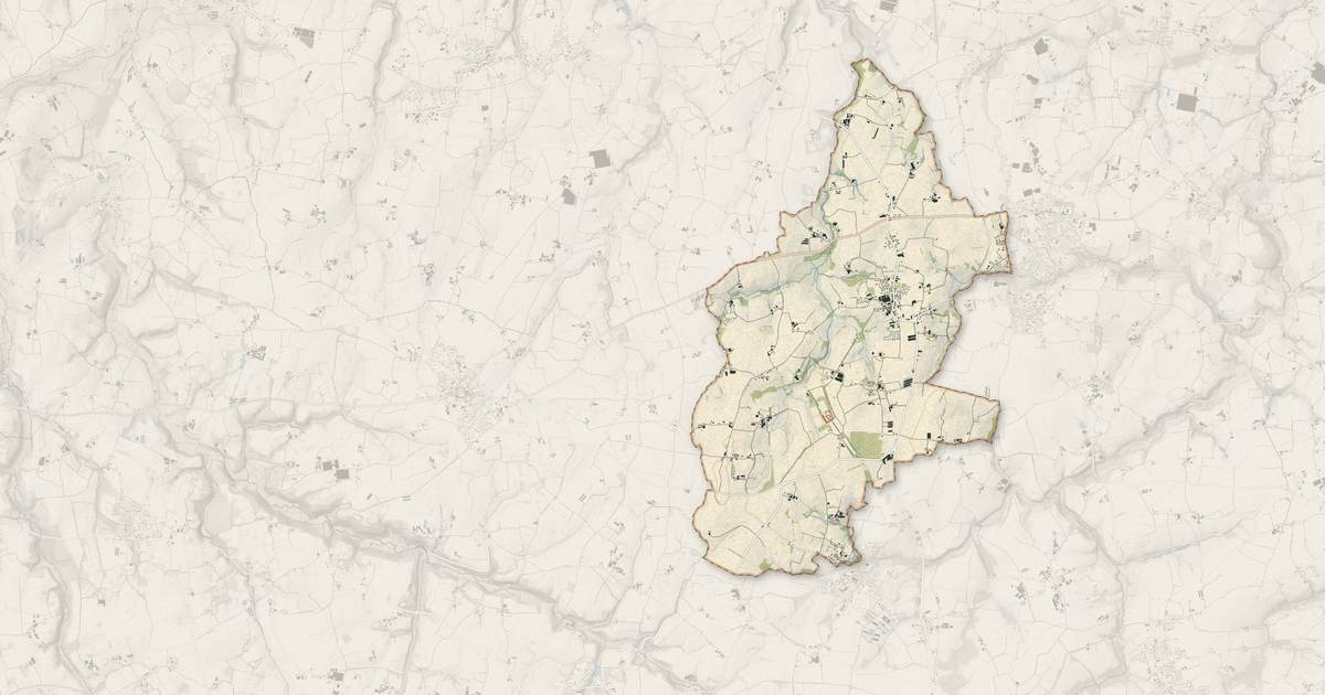 Portrait cartographique de Saint-Vougay : relief, eau, forêts, bâti et voies, calculés à partir des données de l'IGN