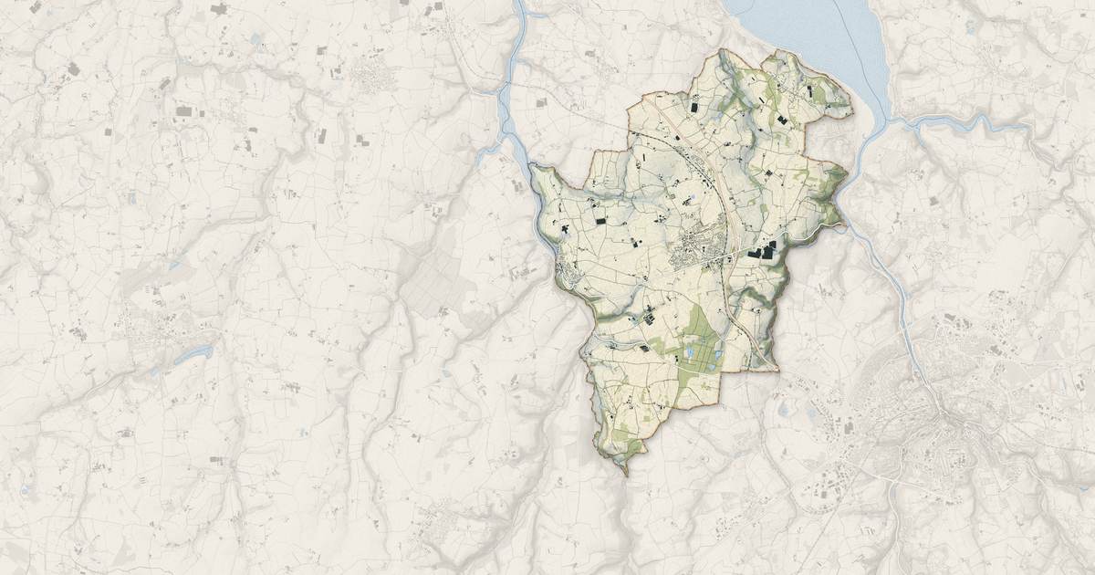 Portrait cartographique de Taulé : relief, eau, forêts, bâti et voies, calculés à partir des données de l'IGN