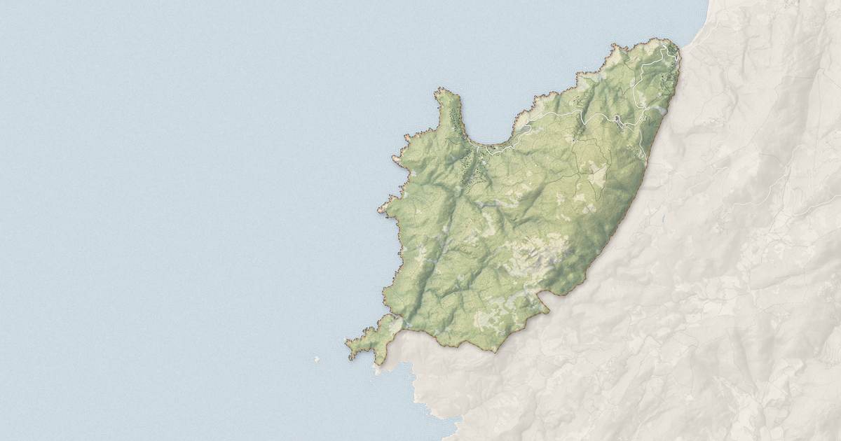 Portrait cartographique de Belvédère-Campomoro : relief, eau, forêts, bâti et voies, calculés à partir des données de l'IGN
