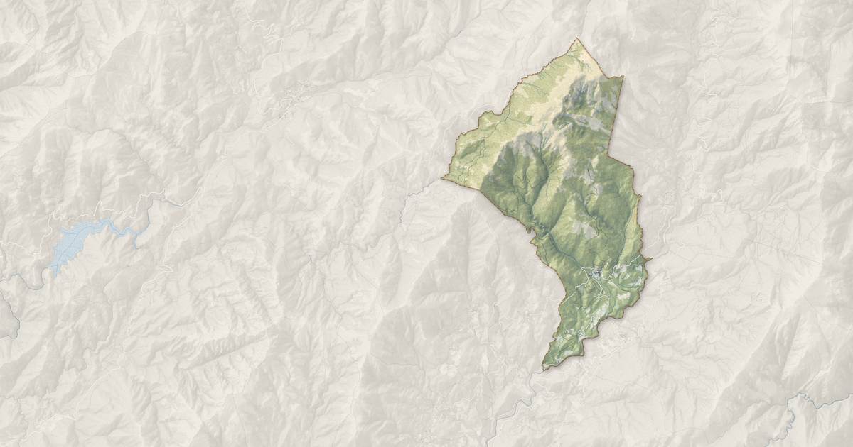 Portrait cartographique de Ciamannacce : relief, eau, forêts, bâti et voies, calculés à partir des données de l'IGN