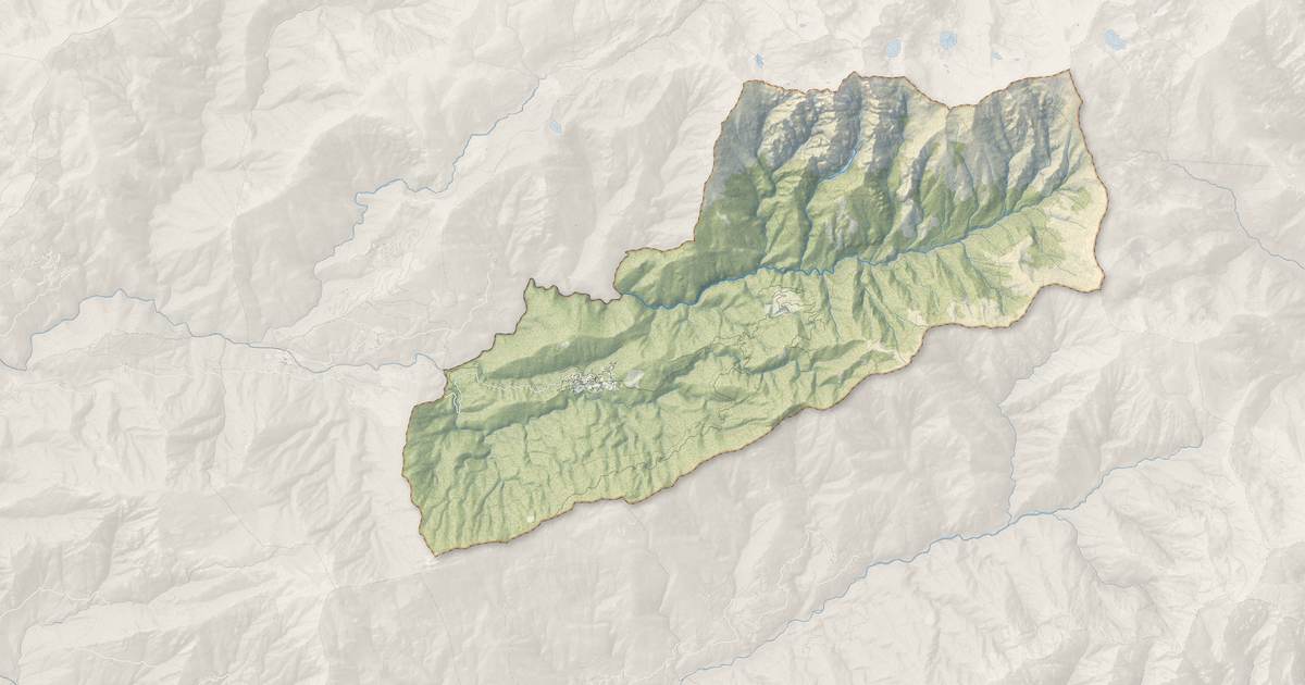 Portrait cartographique de Guagno : relief, eau, forêts, bâti et voies, calculés à partir des données de l'IGN