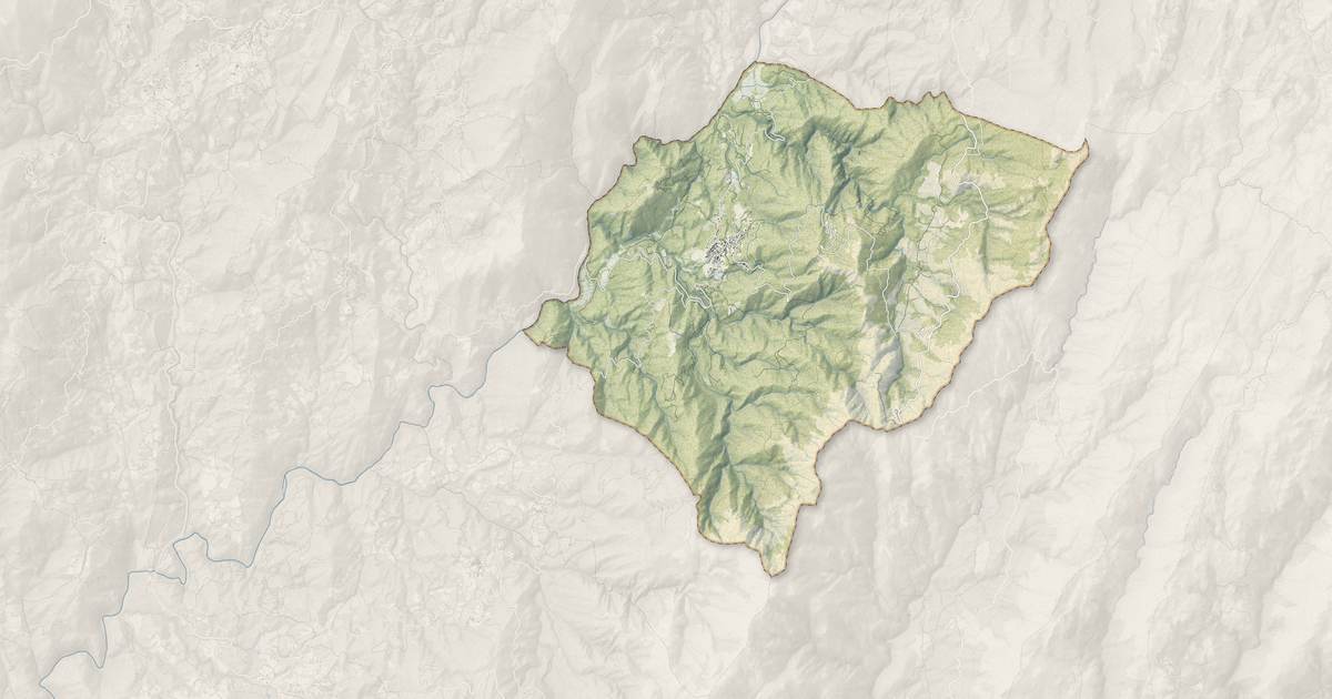 Portrait cartographique de Olivese : relief, eau, forêts, bâti et voies, calculés à partir des données de l'IGN