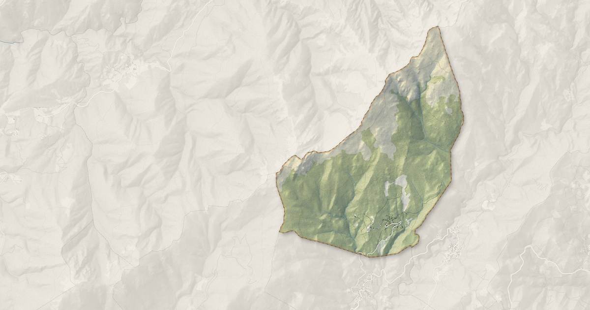Portrait cartographique de Quasquara : relief, eau, forêts, bâti et voies, calculés à partir des données de l'IGN