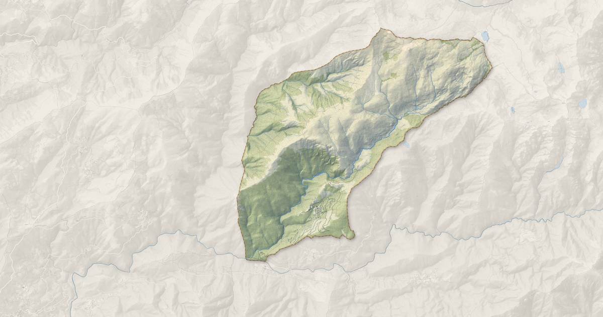 Portrait cartographique de Soccia : relief, eau, forêts, bâti et voies, calculés à partir des données de l'IGN