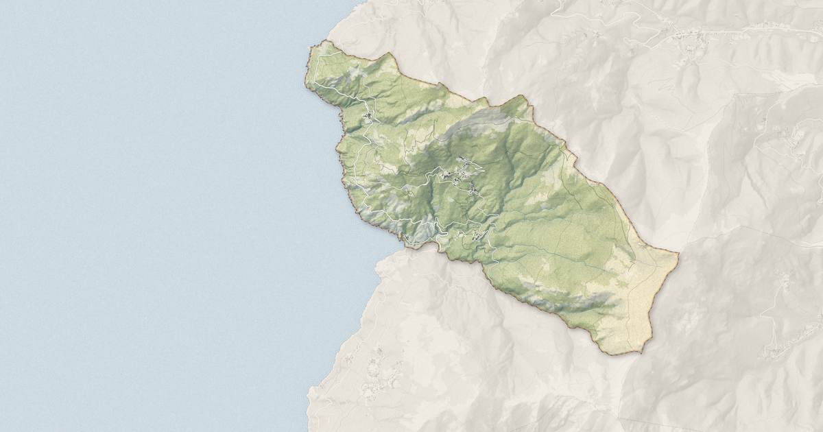Portrait cartographique de Barrettali : relief, eau, forêts, bâti et voies, calculés à partir des données de l'IGN
