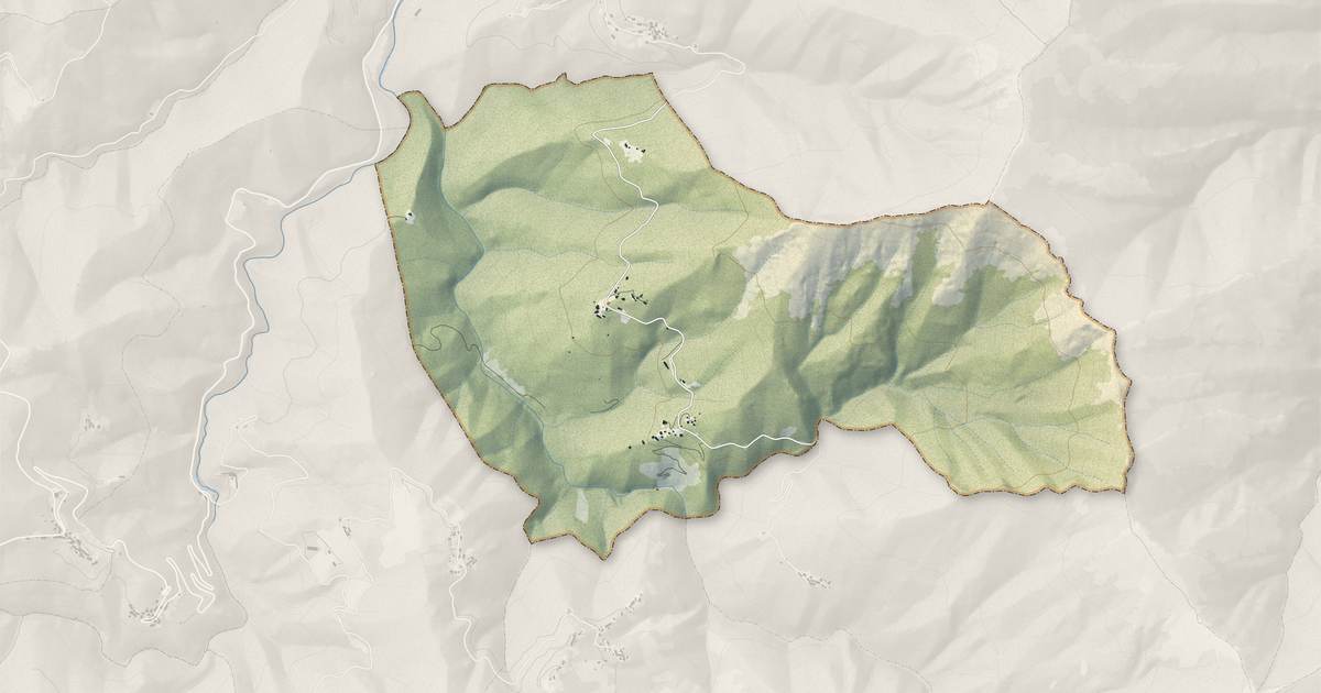 Portrait cartographique de Monacia-d'Orezza : relief, eau, forêts, bâti et voies, calculés à partir des données de l'IGN