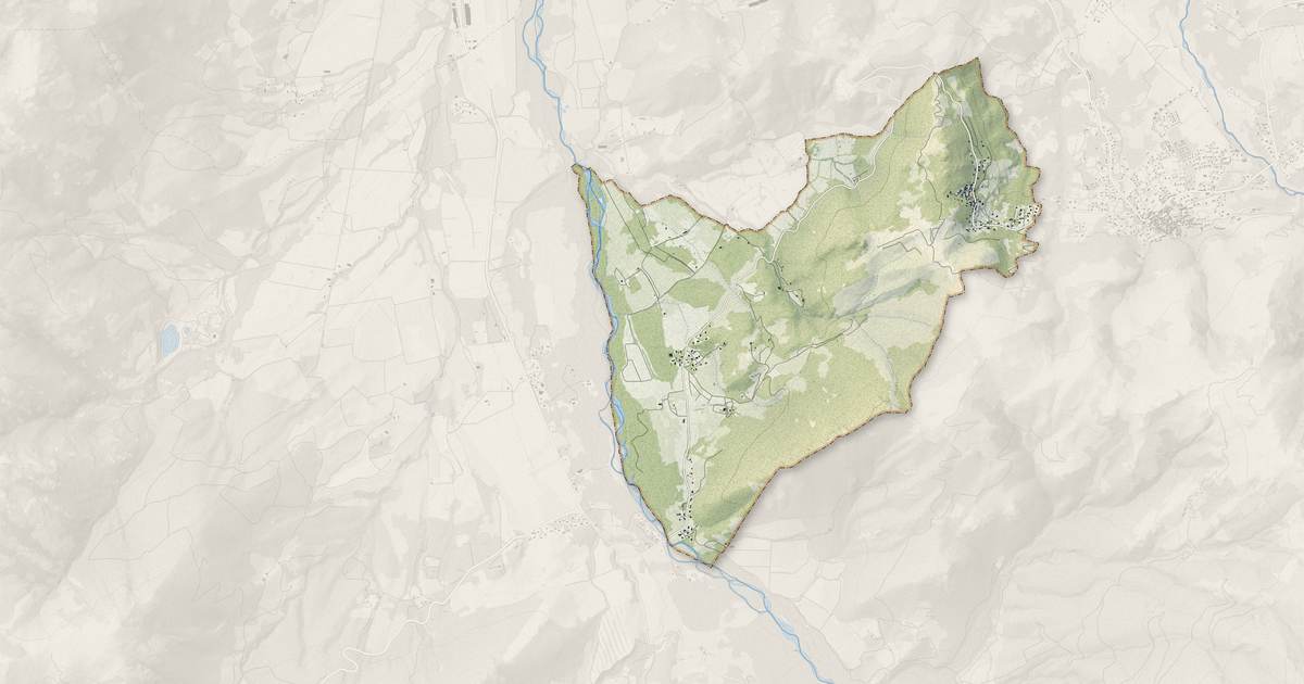 Portrait cartographique de Moncale : relief, eau, forêts, bâti et voies, calculés à partir des données de l'IGN
