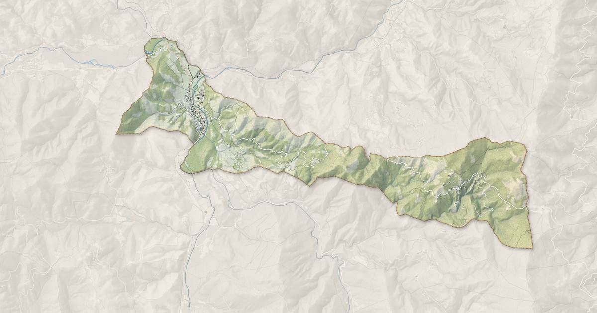 Portrait cartographique de Morosaglia : relief, eau, forêts, bâti et voies, calculés à partir des données de l'IGN