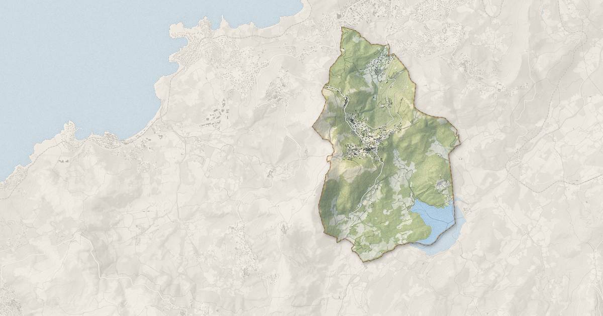 Portrait cartographique de Santa-Reparata-di-Balagna : relief, eau, forêts, bâti et voies, calculés à partir des données de l'IGN