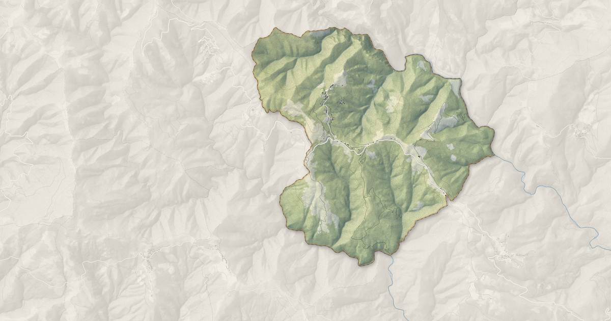 Portrait cartographique de Zalana : relief, eau, forêts, bâti et voies, calculés à partir des données de l'IGN