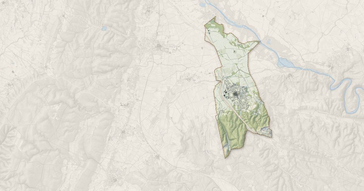 Portrait cartographique de La Calmette : relief, eau, forêts, bâti et voies, calculés à partir des données de l'IGN