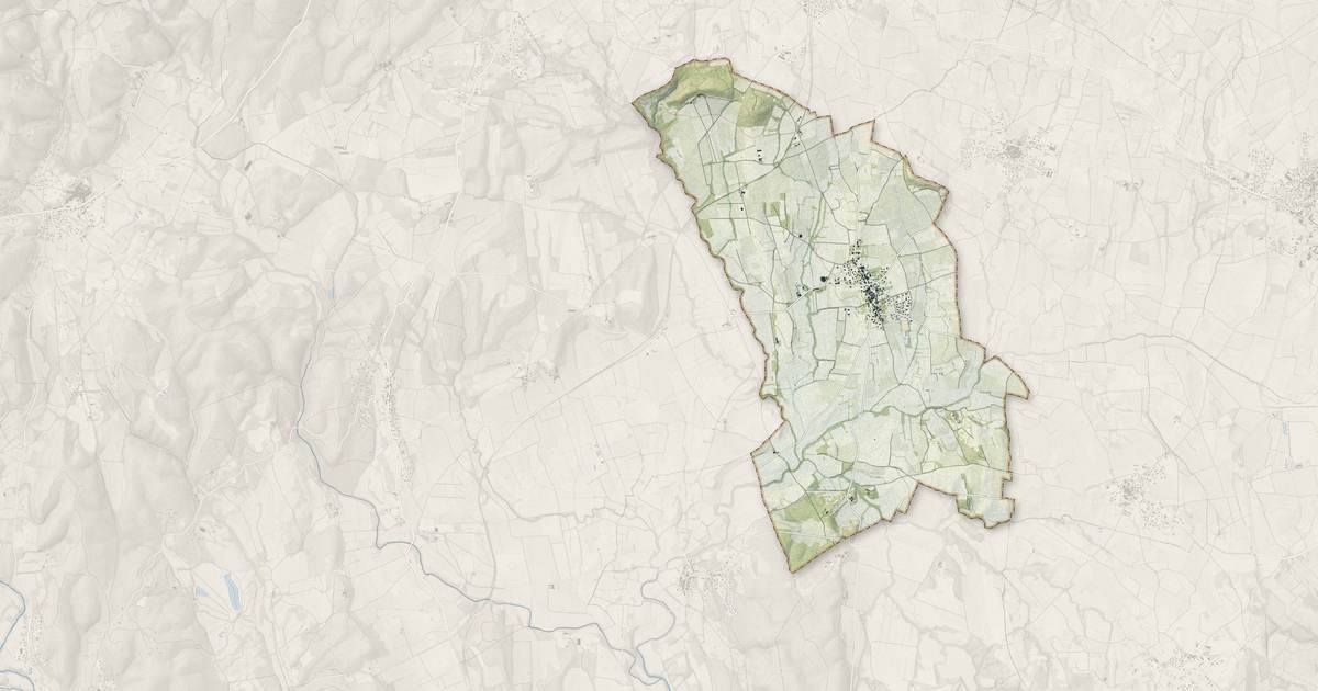 Portrait cartographique de Canaules-et-Argentières : relief, eau, forêts, bâti et voies, calculés à partir des données de l'IGN