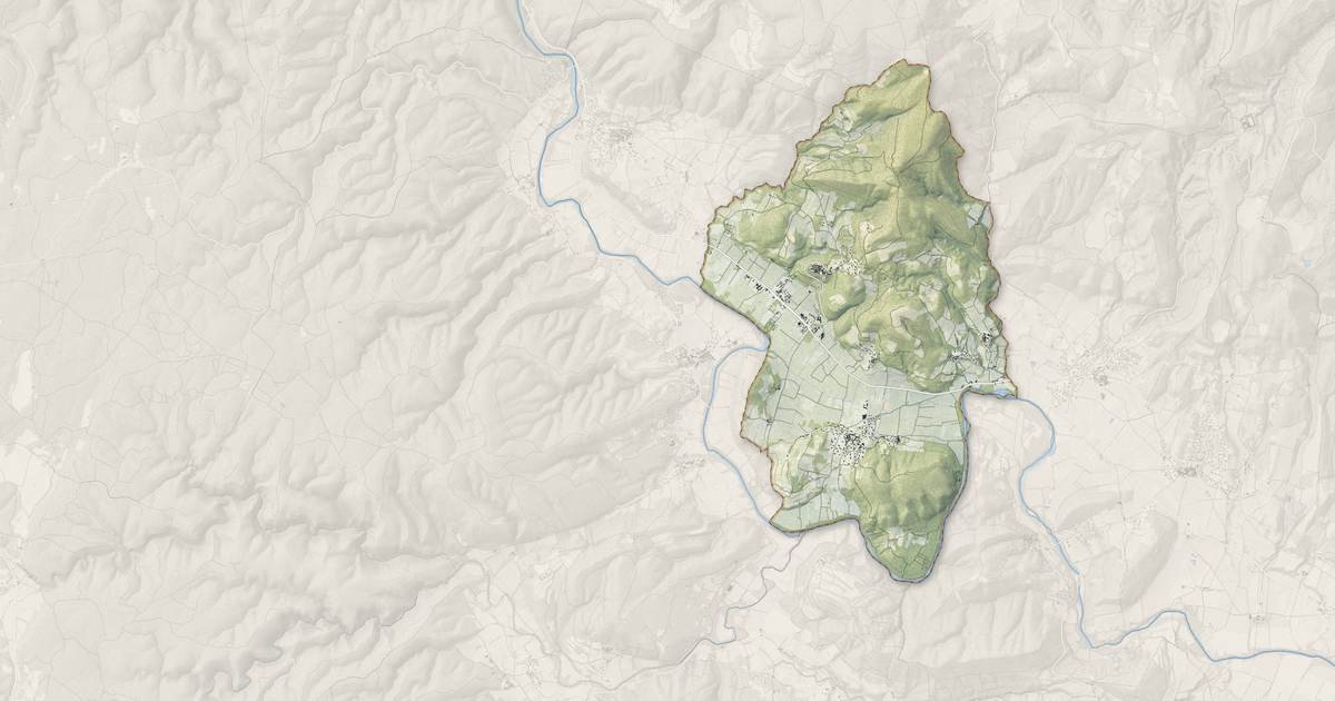 Portrait cartographique de Cornillon : relief, eau, forêts, bâti et voies, calculés à partir des données de l'IGN